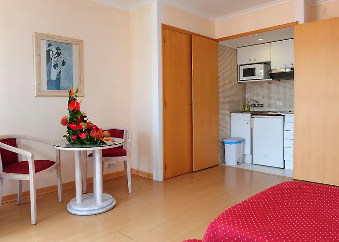 Dorisol Buganvilia Hotel