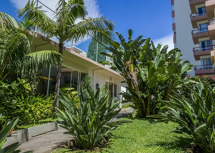 Dorisol Buganvilia 3* Funchal (Madeira)