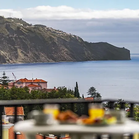 Buganvilia Funchal (Madeira)